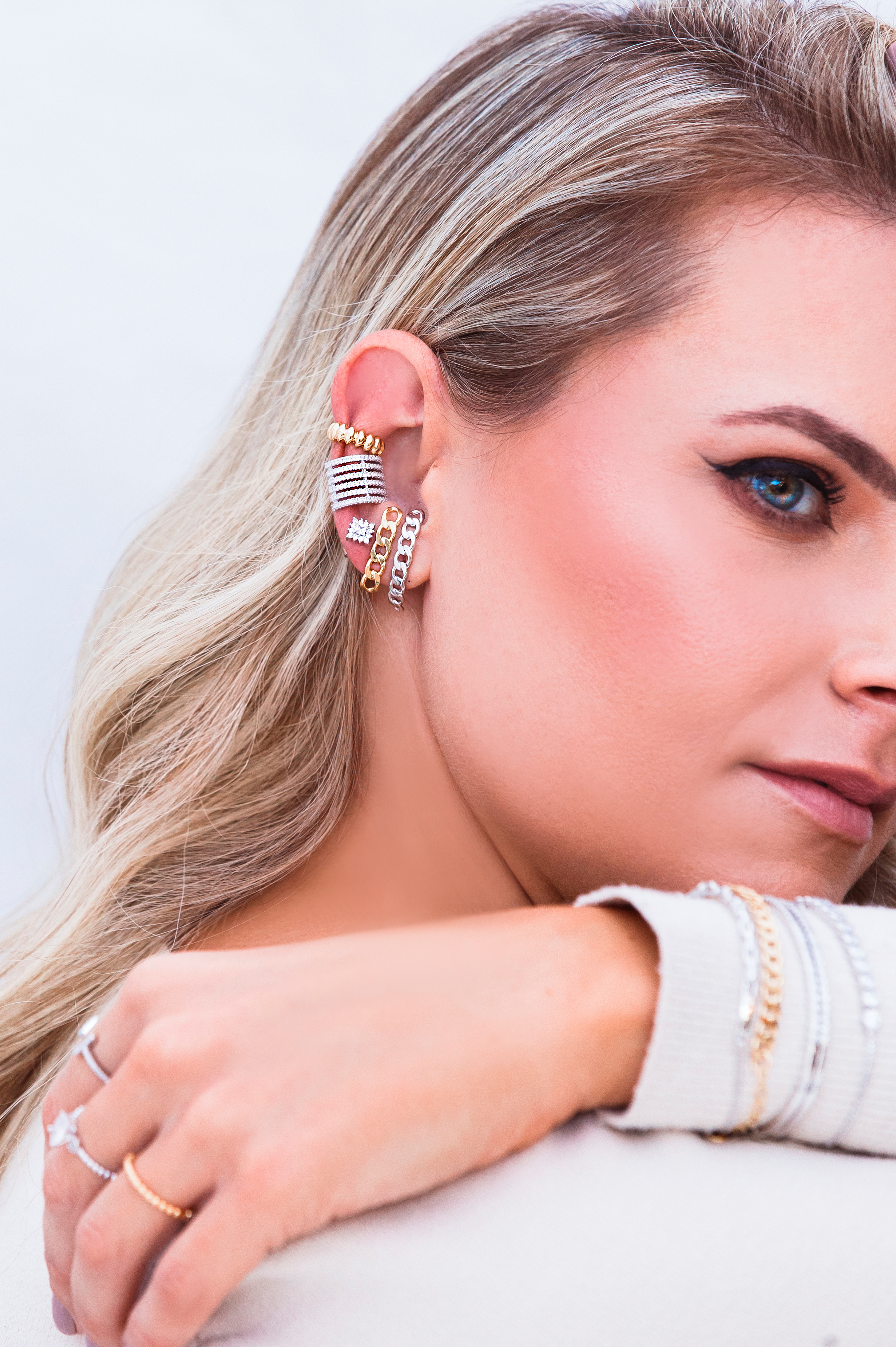 Piercings de pressão ouro + ródio branco